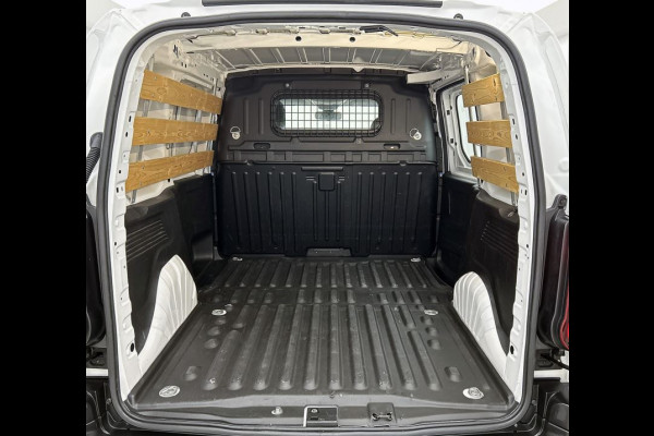Peugeot Partner 1.2 Benzine 111PK Euro6 Premium / Airco / Navigatie / Cruise-ctr. / Schuifdeur + Raam / Radio multimedia