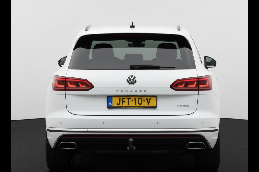 Volkswagen Touareg 3.0 TSi eHybrid ATMOSPHERE 4MOTION TREKHAAK/HEAD-UP/PANORAMADAK 1E EIG