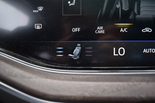 Volkswagen Touareg 3.0 TSi eHybrid ATMOSPHERE 4MOTION TREKHAAK/HEAD-UP/PANORAMADAK 1E EIG