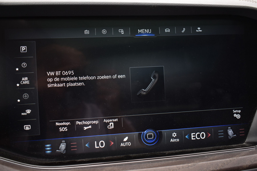 Volkswagen Touareg 3.0 TSi eHybrid ATMOSPHERE 4MOTION TREKHAAK/HEAD-UP/PANORAMADAK 1E EIG