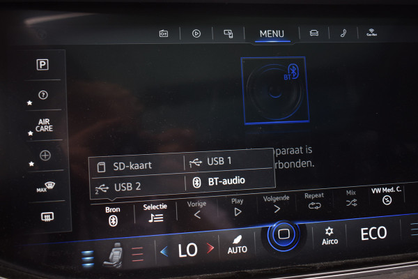 Volkswagen Touareg 3.0 TSi eHybrid ATMOSPHERE 4MOTION TREKHAAK/HEAD-UP/PANORAMADAK 1E EIG