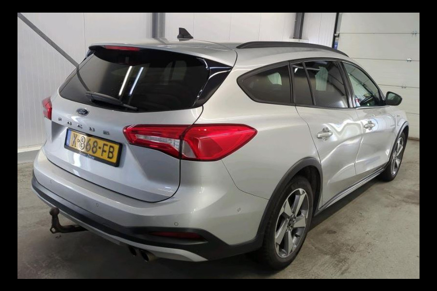 Ford FOCUS Wagon 1.5 Automaat 150PK Active X Business / Trekhaak / Leder / Standkachel / B&O Radio / Pdc+Camera /