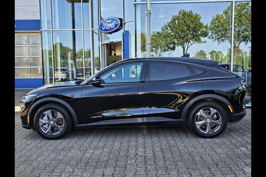 Ford Mustang Mach-E RWD 75 kWh Leder | Stoelverwarming | Adaptive cruise control | Dodehoekdetectie | Camera | Full led etc.