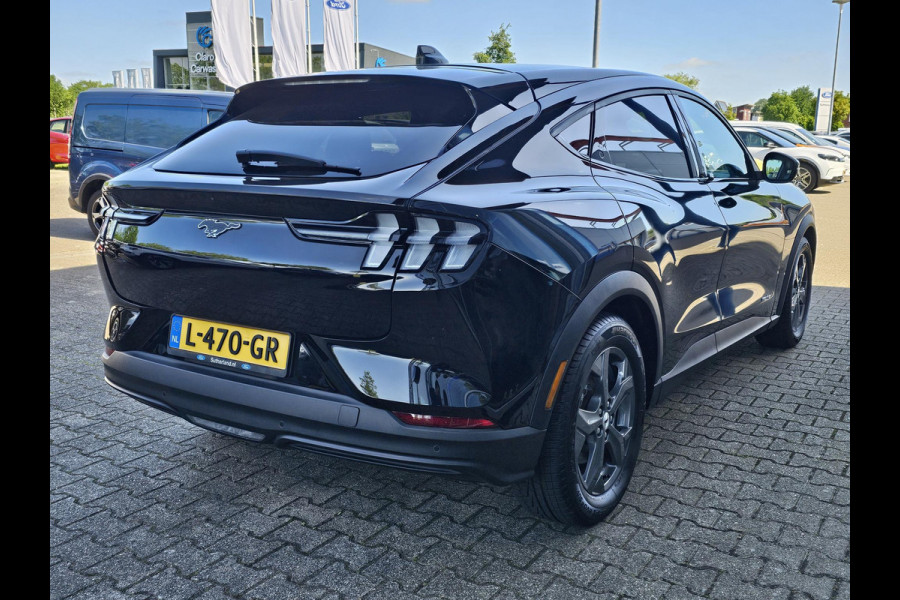 Ford Mustang Mach-E RWD 75 kWh Leder | Stoelverwarming | Adaptive cruise control | Dodehoekdetectie | Camera | Full led etc.