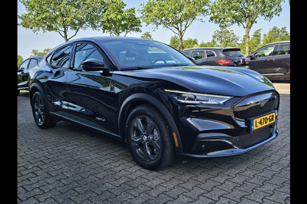 Ford Mustang Mach-E RWD 75 kWh Leder | Stoelverwarming | Adaptive cruise control | Dodehoekdetectie | Camera | Full led etc.