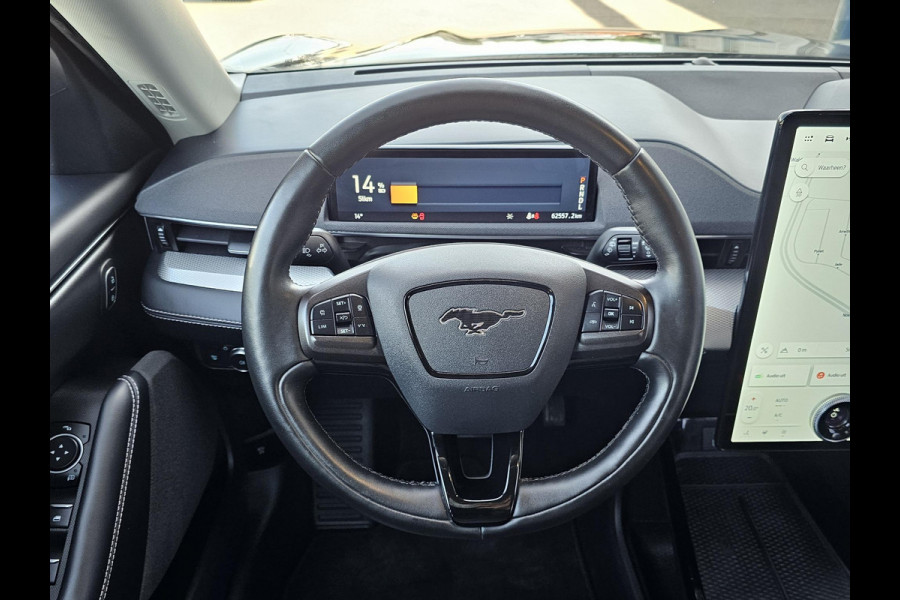 Ford Mustang Mach-E RWD 75 kWh Leder | Stoelverwarming | Adaptive cruise control | Dodehoekdetectie | Camera | Full led etc.
