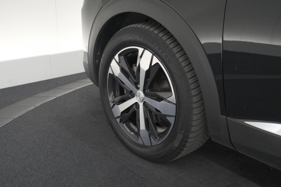 Peugeot 5008 1.6 PureTech 180 EAT8 GT Pack | COMPLEET! | Schuif-/Kanteldak | 360 Camera | Trekhaak | Focal Premium Audio