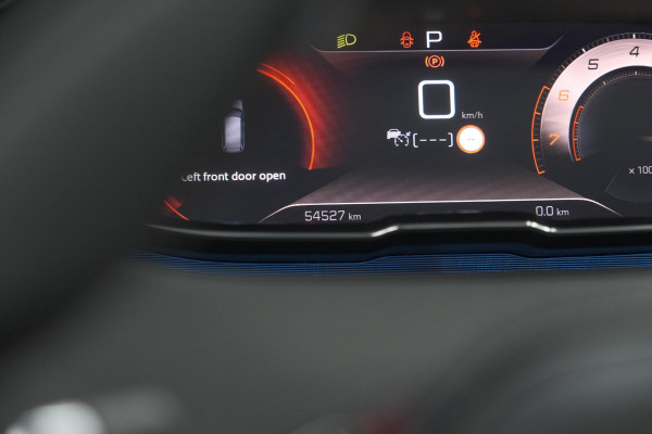 Peugeot 5008 1.6 PureTech 180 EAT8 GT Pack | COMPLEET! | Schuif-/Kanteldak | 360 Camera | Trekhaak | Focal Premium Audio