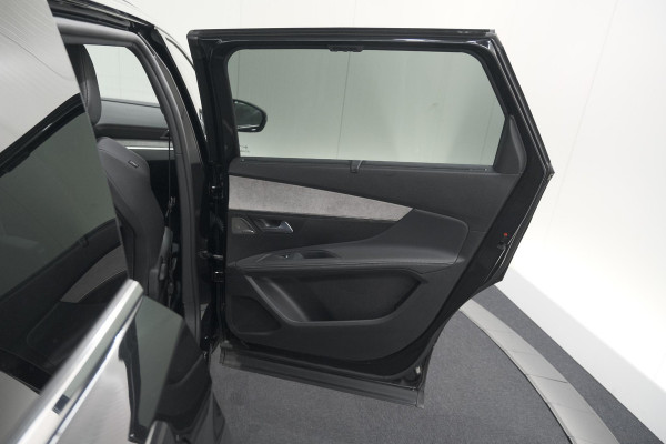 Peugeot 5008 1.6 PureTech 180 EAT8 GT Pack | COMPLEET! | Schuif-/Kanteldak | 360 Camera | Trekhaak | Focal Premium Audio