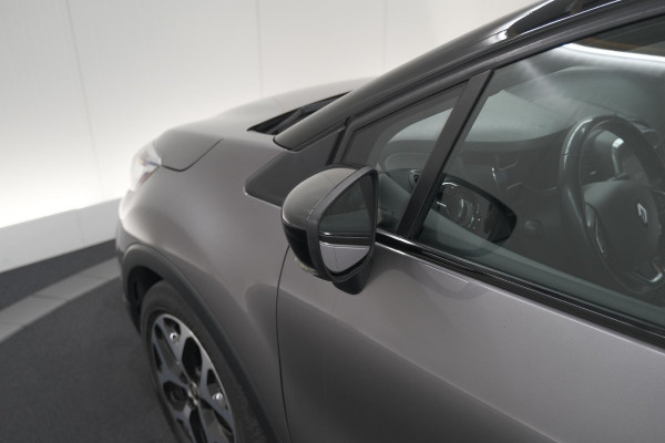 Renault Captur TCe 150 EDC Intens | Camera | Dodehoekdetectie | Navigatie | Easy Life Pack