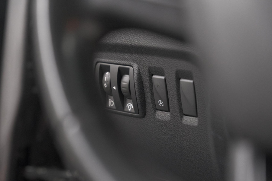 Renault Captur TCe 150 EDC Intens | Camera | Dodehoekdetectie | Navigatie | Easy Life Pack