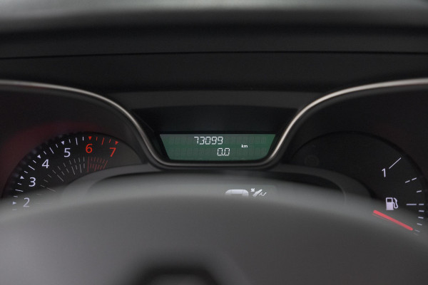 Renault Captur TCe 150 EDC Intens | Camera | Dodehoekdetectie | Navigatie | Easy Life Pack