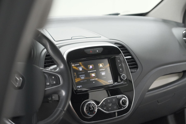 Renault Captur TCe 150 EDC Intens | Camera | Dodehoekdetectie | Navigatie | Easy Life Pack
