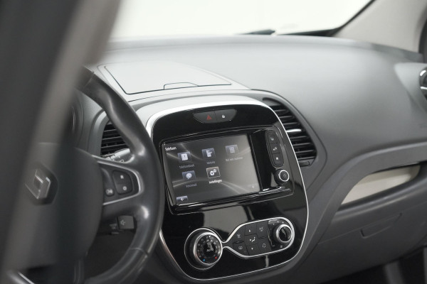 Renault Captur TCe 150 EDC Intens | Camera | Dodehoekdetectie | Navigatie | Easy Life Pack
