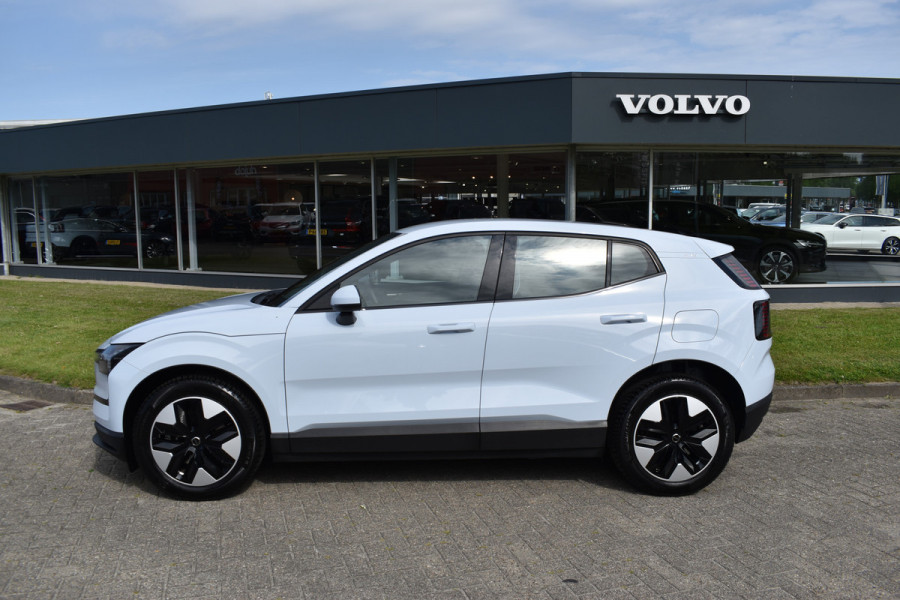 Volvo EX30 Extended Range 272PK Core 69 kWh | All season | Stoelverwarming | Stuurverwarming | ACC | BLIS |