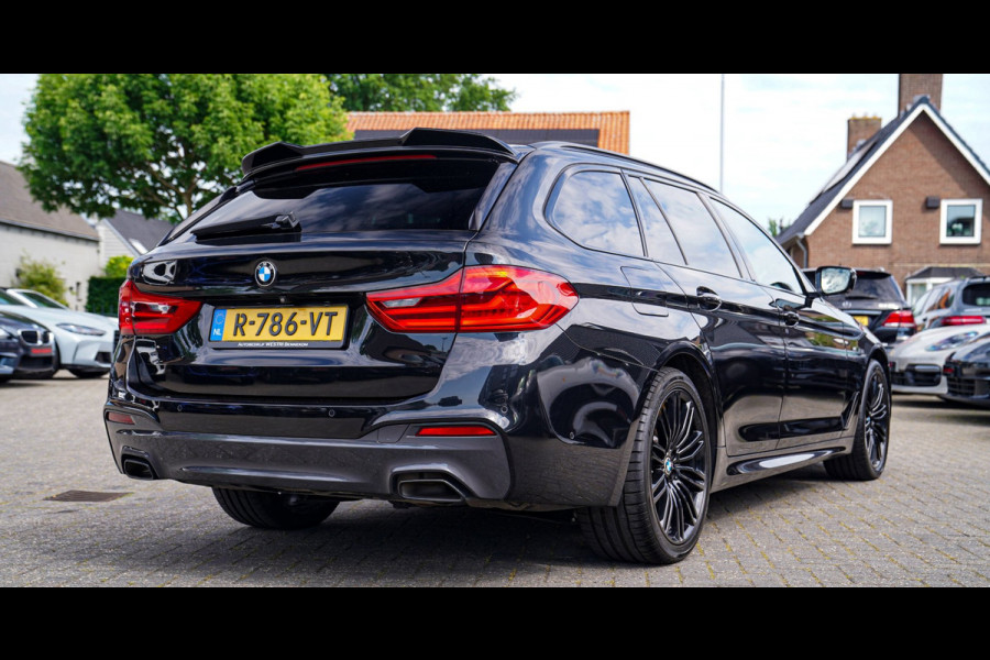 BMW 5 Serie Touring 520i High Executive | M-Pakket | Harman/Kardon | Panorama | Camera | Head up Display | LED | Trekhaak |