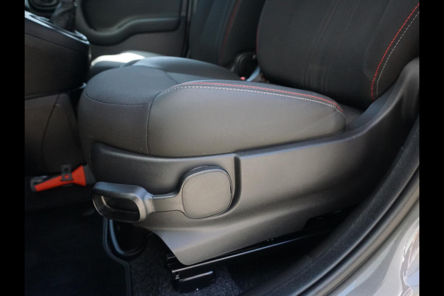 Fiat Panda 1.0 Hybrid Sport Carplay | Parkeersensoren
