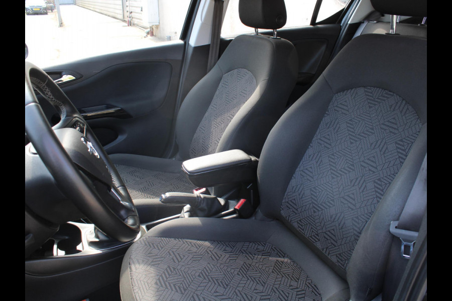 Opel Corsa 1.4 Favourite | CRUISE CONTROL | 12 MAANDEN BOVAG GARANTIE |