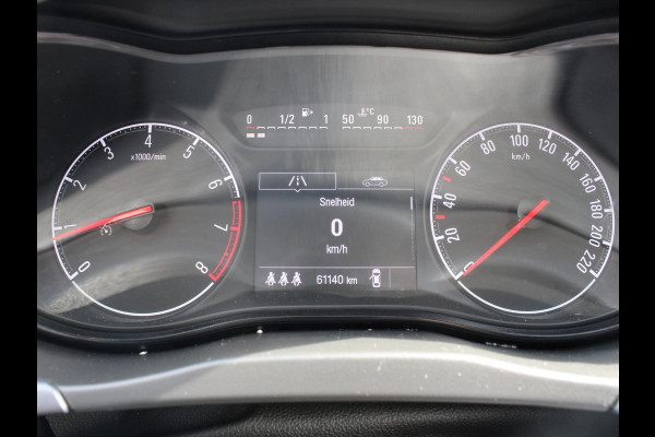 Opel Corsa 1.4 Favourite | CRUISE CONTROL | 12 MAANDEN BOVAG GARANTIE |