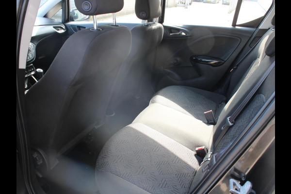 Opel Corsa 1.4 Favourite | CRUISE CONTROL | 12 MAANDEN BOVAG GARANTIE |
