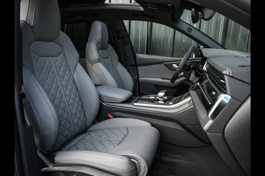Audi Q8 60 TFSI e quattro Pro Line S Competition | Audi exclusive | 5 jaar garantie | Panoramadak | Massage stoelen | 4 Wiel besturing | Soft-close | Elektr. Trekhaak | Achterasbesturing | Oled achterlichten