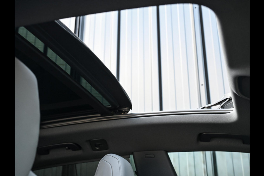 Audi Q8 60 TFSI e quattro Pro Line S Competition | Audi exclusive | 5 jaar garantie | Panoramadak | Massage stoelen | 4 Wiel besturing | Soft-close | Elektr. Trekhaak | Achterasbesturing | Oled achterlichten