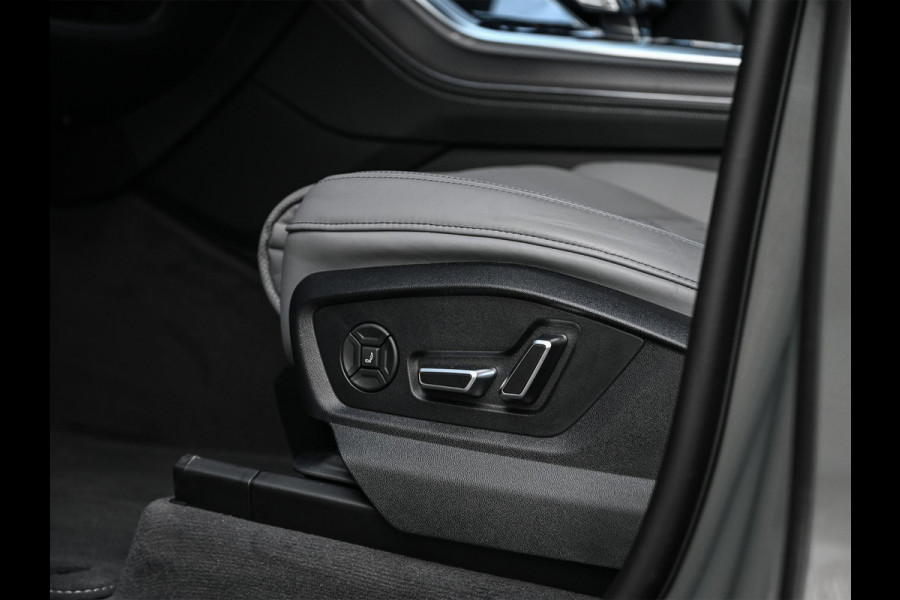 Audi Q8 60 TFSI e quattro Pro Line S Competition | Audi exclusive | 5 jaar garantie | Panoramadak | Massage stoelen | 4 Wiel besturing | Soft-close | Elektr. Trekhaak | Achterasbesturing | Oled achterlichten