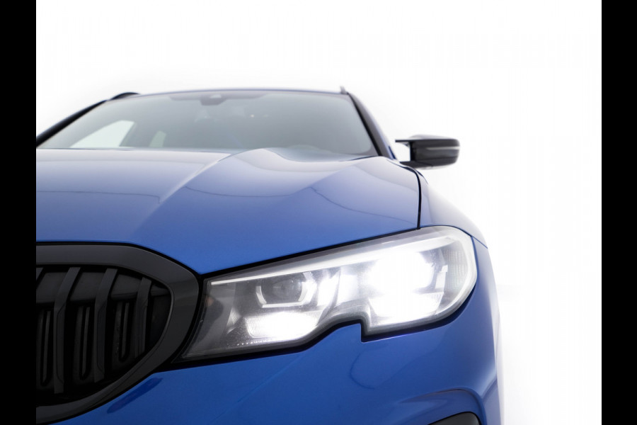 BMW 3 Serie Touring 330e M-Sportpack High Executive (Plug-in) Aut. *LEATHER-MICROFIBRE | FULL-LED | DIGI-COCKPIT | HEATED-SPORTSEATS | CAMERA | CARPLAY | SHIFTPADDLES | NAVI-FULLMAP | PRIVACY-GLASS | ECC | PDC | CRUISE | TOWBAR | 18''ALU*