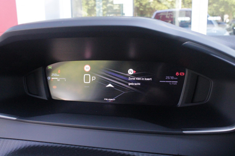 Peugeot 2008 1.2 Hybrid 145PK AUTOMAAT ALLURE | NAVIGATIE | KEYLESS ENTRY/START | DRAADLOZE TELEFOONLADER | DRAADLOZE APPLE CARPLAY/ANDROID AUTO | CAMERA VOOR + ACHTER | PARKEERSENSOREN VOOR + ACHTER | LICHTMETALEN VELGEN 17" | CLIMATE CONTROL | ADAPTIVE CRUISE CONTROL | DODEHOEK DETECTIE |