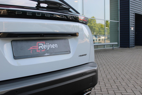 Peugeot 2008 1.2 Hybrid 145PK AUTOMAAT ALLURE | NAVIGATIE | KEYLESS ENTRY/START | DRAADLOZE TELEFOONLADER | DRAADLOZE APPLE CARPLAY/ANDROID AUTO | CAMERA VOOR + ACHTER | PARKEERSENSOREN VOOR + ACHTER | LICHTMETALEN VELGEN 17" | CLIMATE CONTROL | ADAPTIVE CRUISE CONTROL | DODEHOEK DETECTIE |