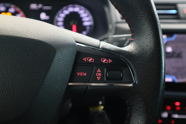 Seat Arona 1.5 TSI EVO FR Cruise/Climate PDC Navi Carplay NAP 150PK!
