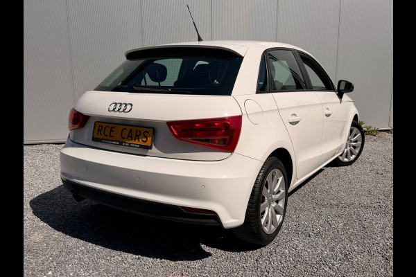 Audi A1 SPORTBACK 1.0 TFSI Ambition Navigatie Cruisecontr Stoelverw PDC DealerOnderh Leder-Stof