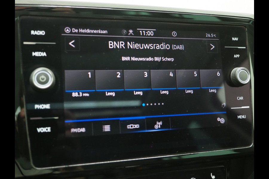 Volkswagen Passat Variant 1.4 TSI PHEV GTE | Panoramadak | Leder | Trekhaak | Massage | HUD | Keyless | Adaptive Cruise