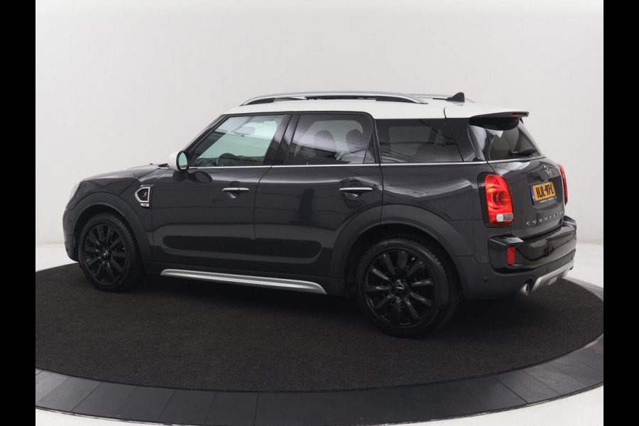 MINI Countryman 2.0 Cooper S ALL4 Chili | Panoramadak | Leder | Stoelverwarming | Adaptive cruise | Head-Up | Carplay | Keyless | Navigatie | Sportstoelen | Climate control | Bluetooth