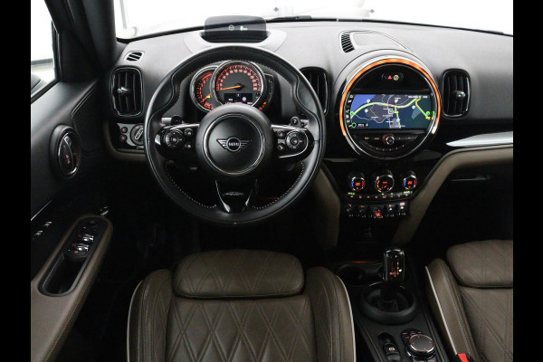 MINI Countryman 2.0 Cooper S ALL4 Chili | Panoramadak | Leder | Stoelverwarming | Adaptive cruise | Head-Up | Carplay | Keyless | Navigatie | Sportstoelen | Climate control | Bluetooth