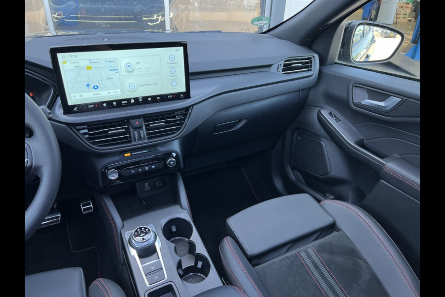 Ford Kuga Plug-In Hybrid ST-Line X PANODAK! TECHPACK! WINTERPACK!