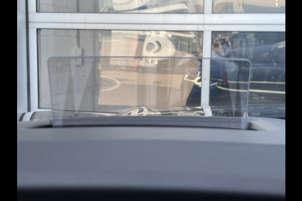 Ford Kuga Plug-In Hybrid ST-Line X PANODAK! TECHPACK! WINTERPACK!