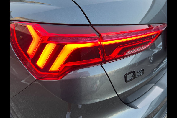 Audi Q3 45 TFSI e S edition S-LINE BLACK-LINE SOH-TEST/PANO/SFEERVERL/NAVI/V-COCKPIT/DAB/ECC/PDC/CRUISE///