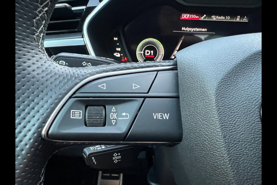 Audi Q3 45 TFSI e S edition S-LINE BLACK-LINE SOH-TEST/PANO/SFEERVERL/NAVI/V-COCKPIT/DAB/ECC/PDC/CRUISE///