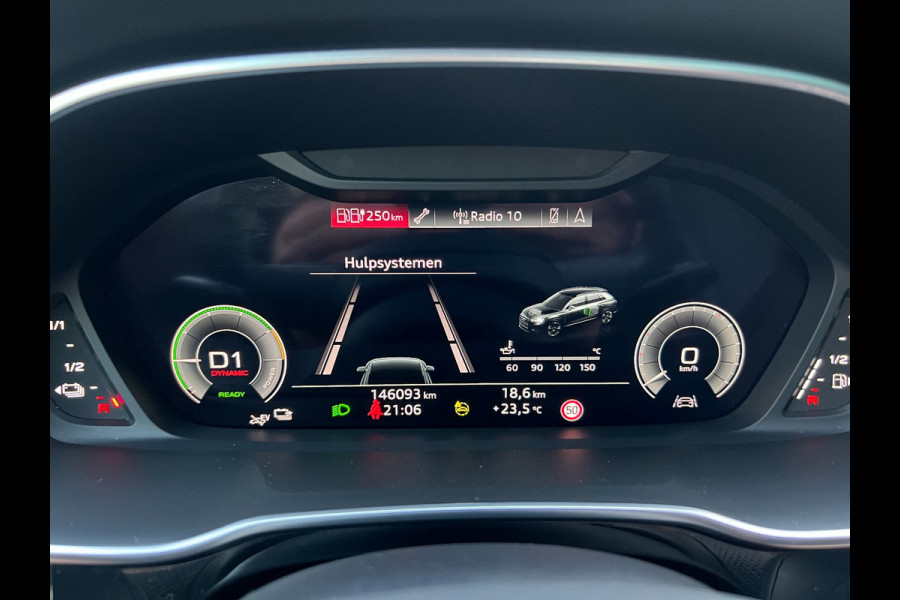 Audi Q3 45 TFSI e S edition S-LINE BLACK-LINE SOH-TEST/PANO/SFEERVERL/NAVI/V-COCKPIT/DAB/ECC/PDC/CRUISE///