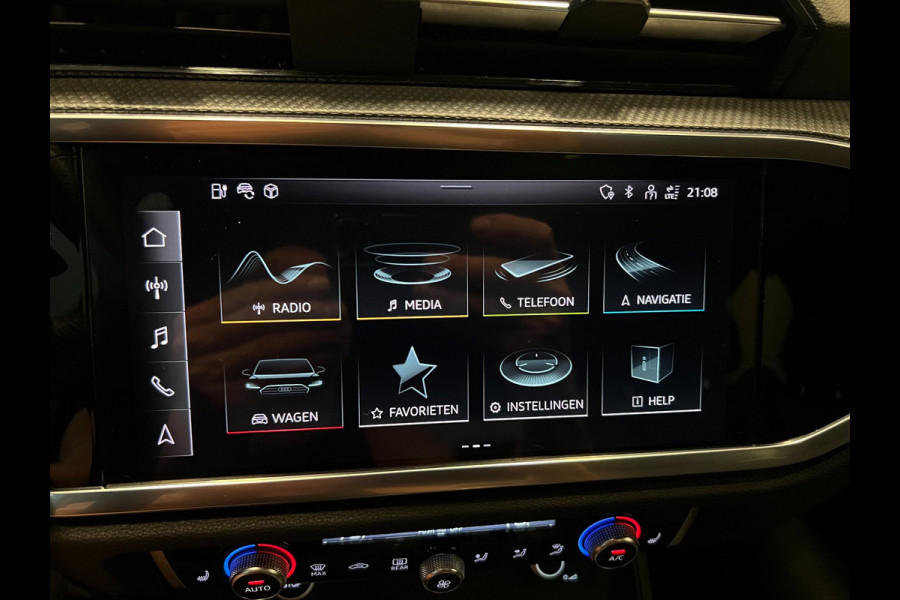 Audi Q3 45 TFSI e S edition S-LINE BLACK-LINE SOH-TEST/PANO/SFEERVERL/NAVI/V-COCKPIT/DAB/ECC/PDC/CRUISE///