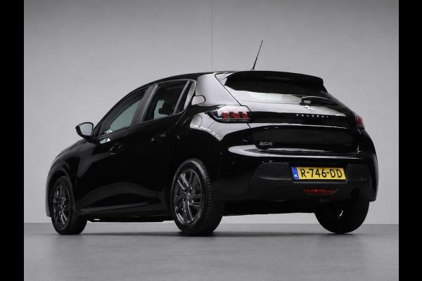 Peugeot 208 1.2 PureTech Sport (APPLE CARPLAY,NAVI,PDC,CLIMATE,CRUISE,LED,ELEKTRISCH PAKKET,SPORTSTOELEN,LM VELGEN)