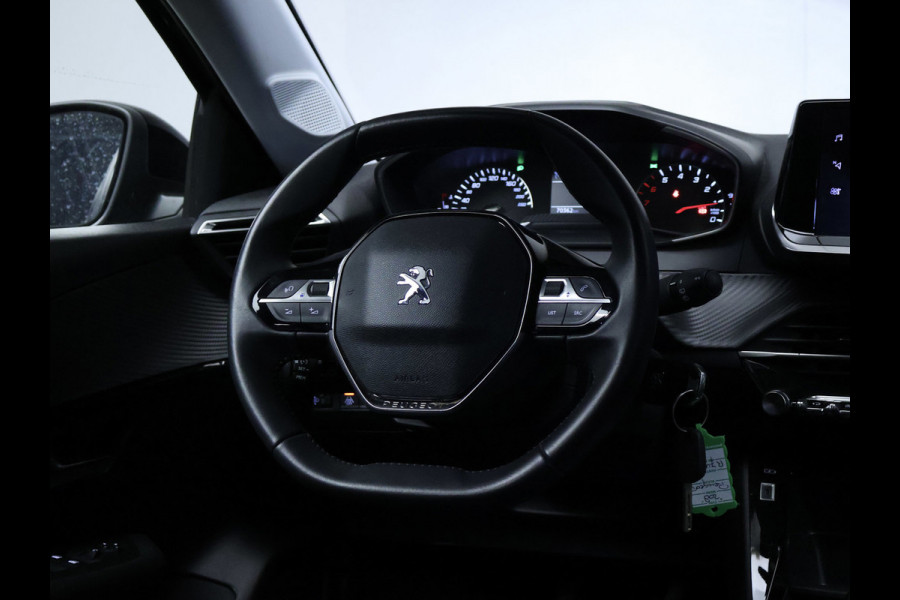 Peugeot 208 1.2 PureTech Sport (APPLE CARPLAY,NAVI,PDC,CLIMATE,CRUISE,LED,ELEKTRISCH PAKKET,SPORTSTOELEN,LM VELGEN)