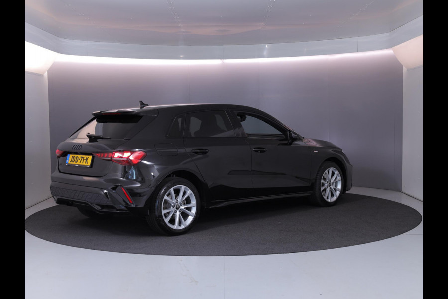Audi A3 Sportback 40 TFSI e S edition 204 pk S-tronic | Verlengde garantie | Navigatie | Parkeersensoren (Park assist) | Achteruitrijcamera | Adaptieve cruise control | Stoelverwarming | S-Line |