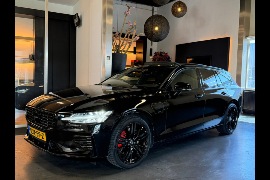 Volvo V60 2.0 T8 Twin Engine AWD R-Design 391 PK BLACK edition 2020