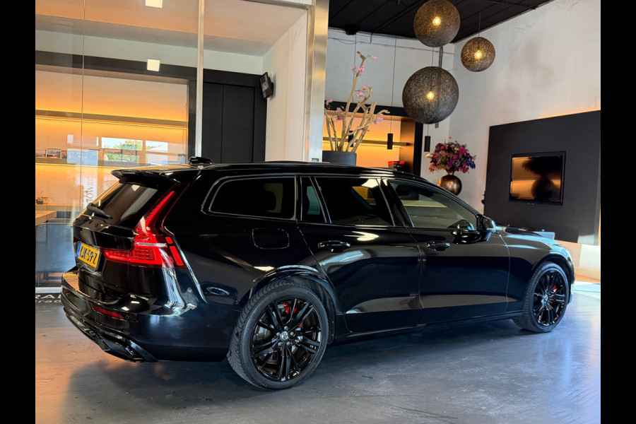 Volvo V60 2.0 T8 Twin Engine AWD R-Design 391 PK BLACK edition 2020