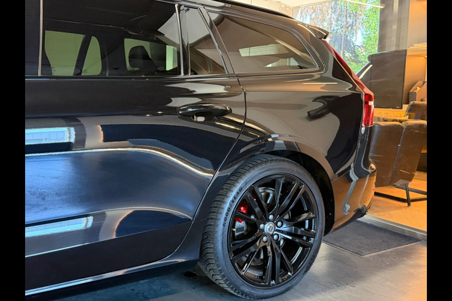 Volvo V60 2.0 T8 Twin Engine AWD R-Design 391 PK BLACK edition 2020