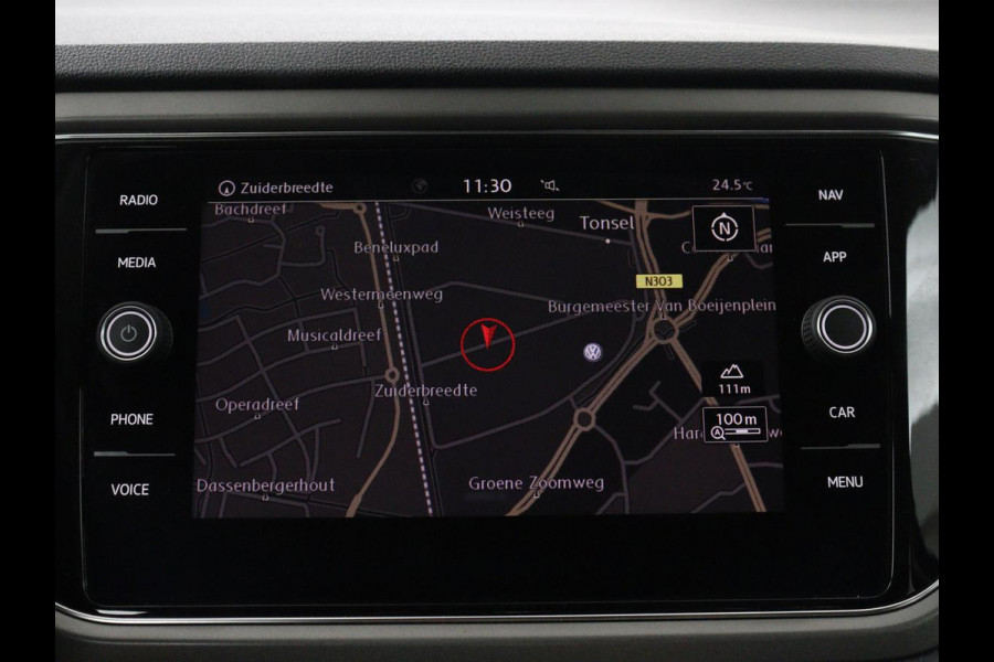 Volkswagen T-Roc 1.5 TSI Style | Trekhaak | Carplay | Adaptive cruise | Navigatie | Climate control | Parkeerhulp | Bluetooth
