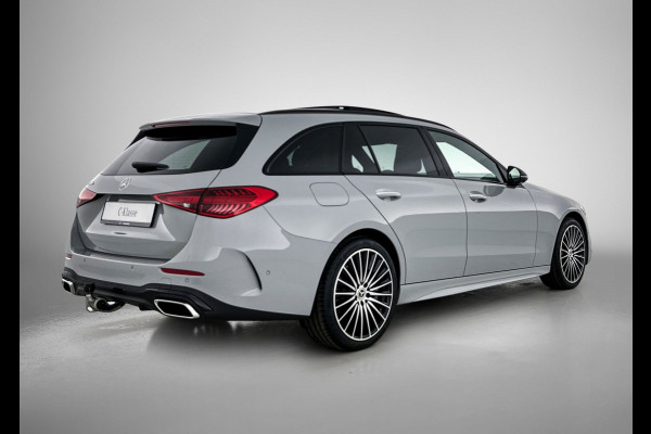 Mercedes-Benz C-Klasse Estate 300 e Business Solution AMG | Comfortpakket Plus | Parkeerpakket met 360°-camera | Nightpakket | Middenconsole metaalstructuur | Trekhaak | Panoramaschuifdak | 19" multispaaks lichtmetalen AMG-velgen | GUARD 360° Plus |