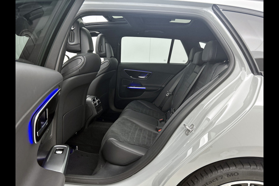 Mercedes-Benz C-Klasse Estate 300 e Business Solution AMG | Comfortpakket Plus | Parkeerpakket met 360°-camera | Nightpakket | Middenconsole metaalstructuur | Trekhaak | Panoramaschuifdak | 19" multispaaks lichtmetalen AMG-velgen | GUARD 360° Plus |